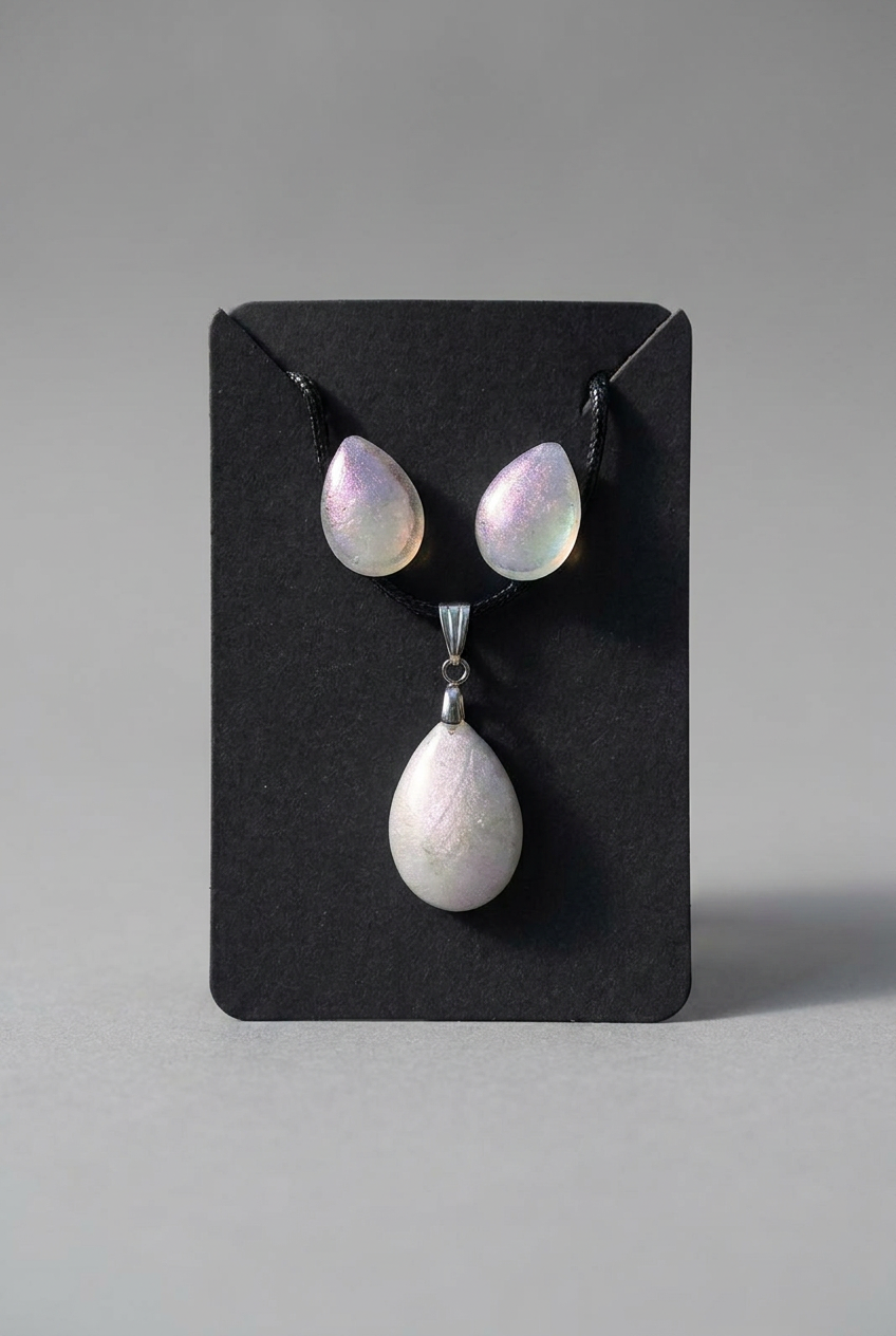 Velvet Alchemy: The Pearl Moon Drop