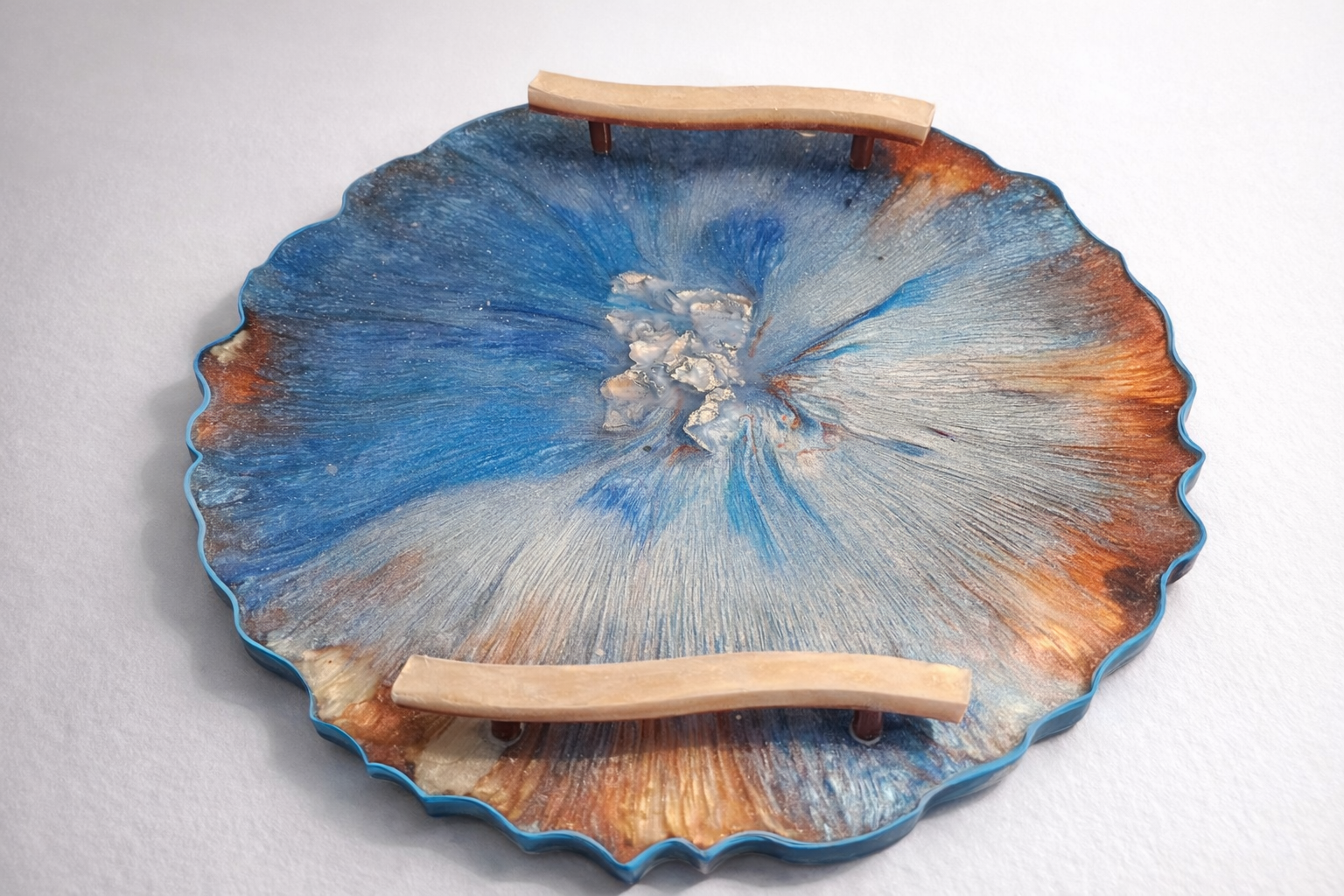 Velvet Alchemy: Antique Aurora — Earthbound Metallic Flow Tray
