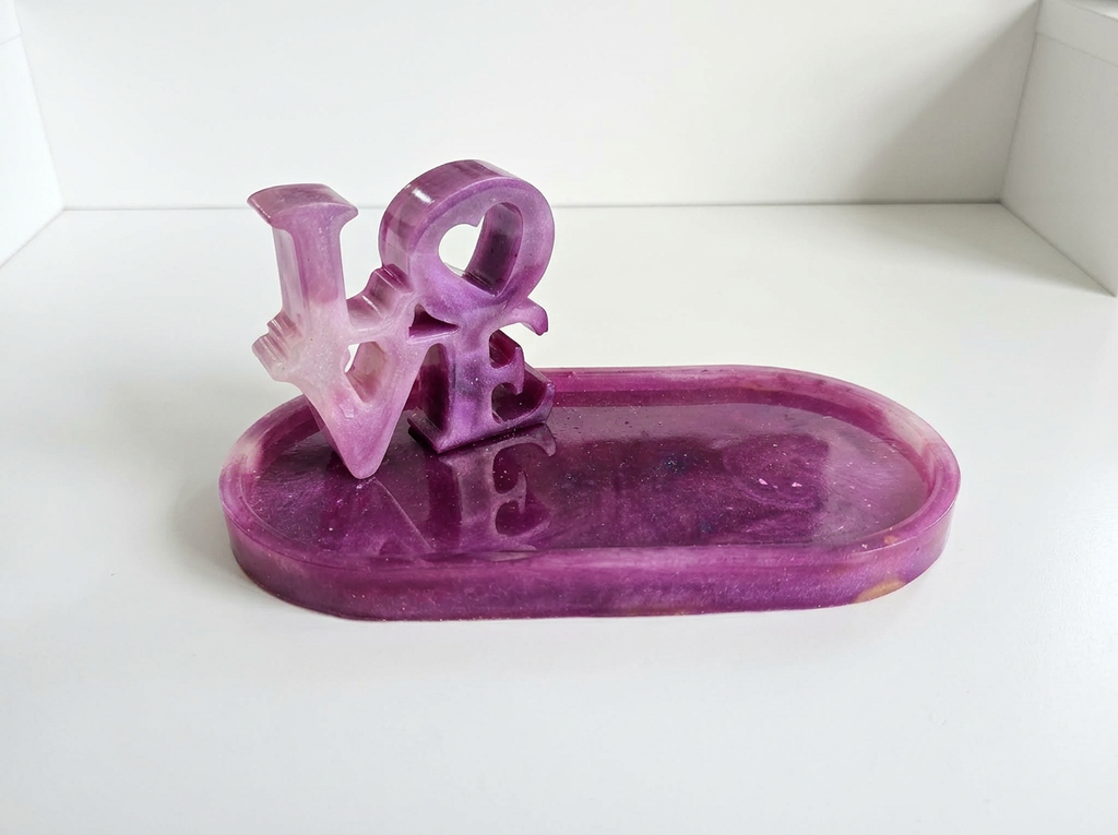 Velvet Alchemy: Amethyst Romance LOVE Tray Set, pink-lavender resin tray with a translucent LOVE sculpture.