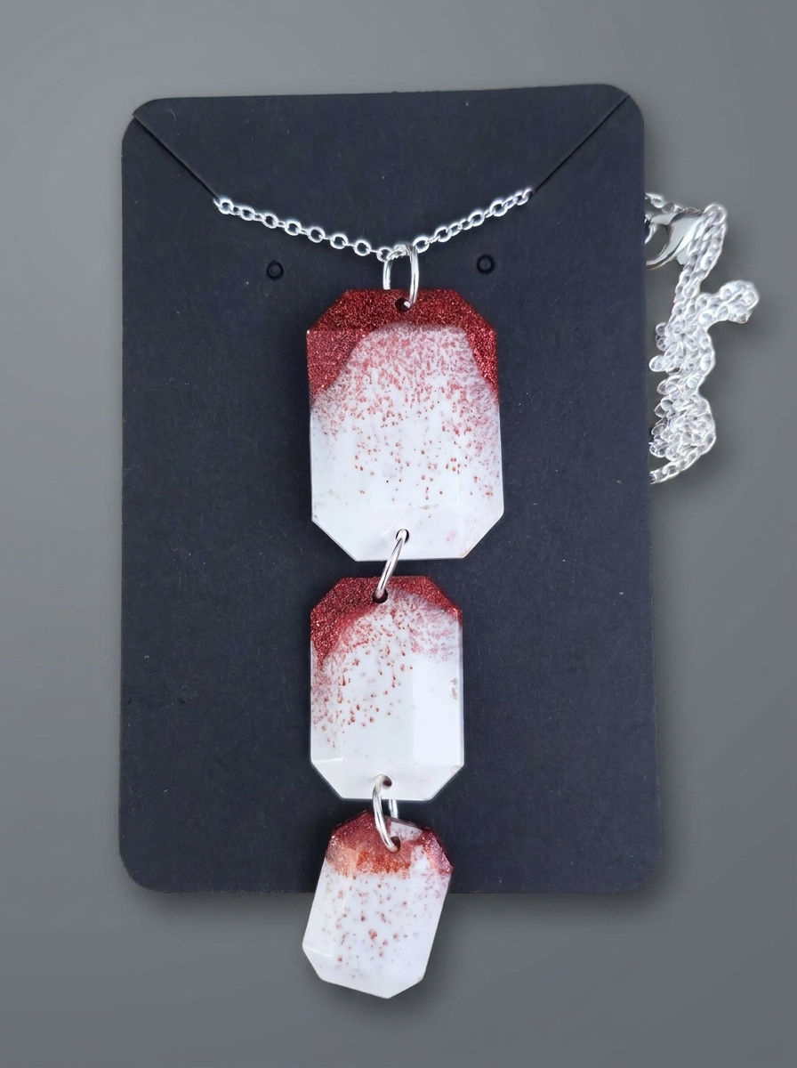 Velvet Alchemy: Crimson Veil Triple Pendant Necklace